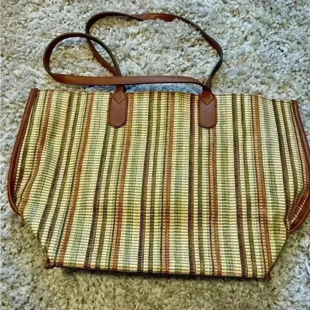 Frye and co tote/purse